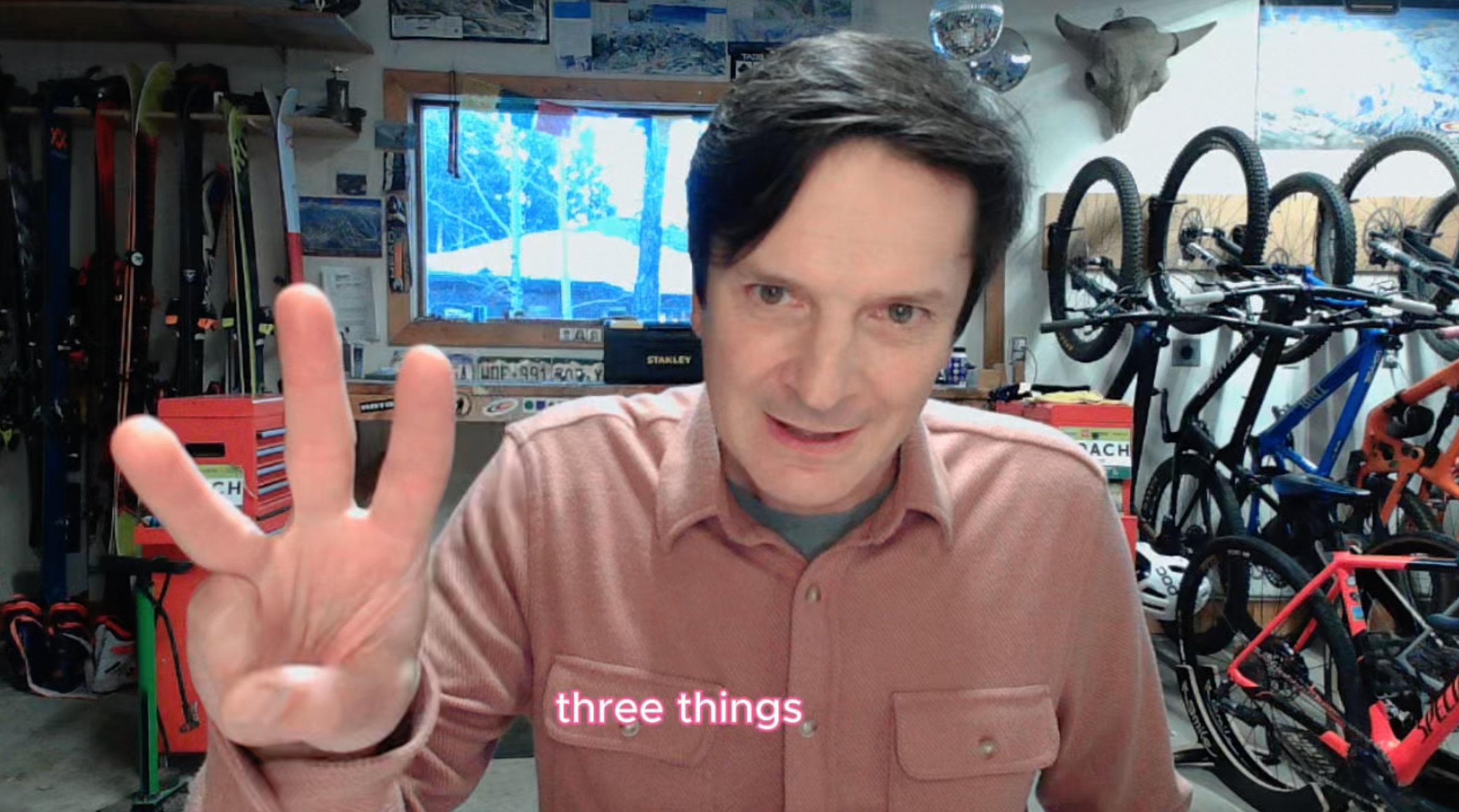 Robb putting up 3 fingers. text at bottom says three things